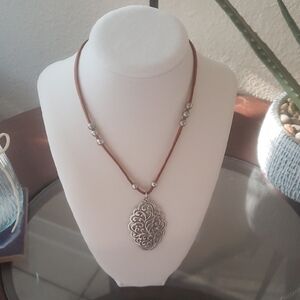 Elegant Silver Pendant Necklace